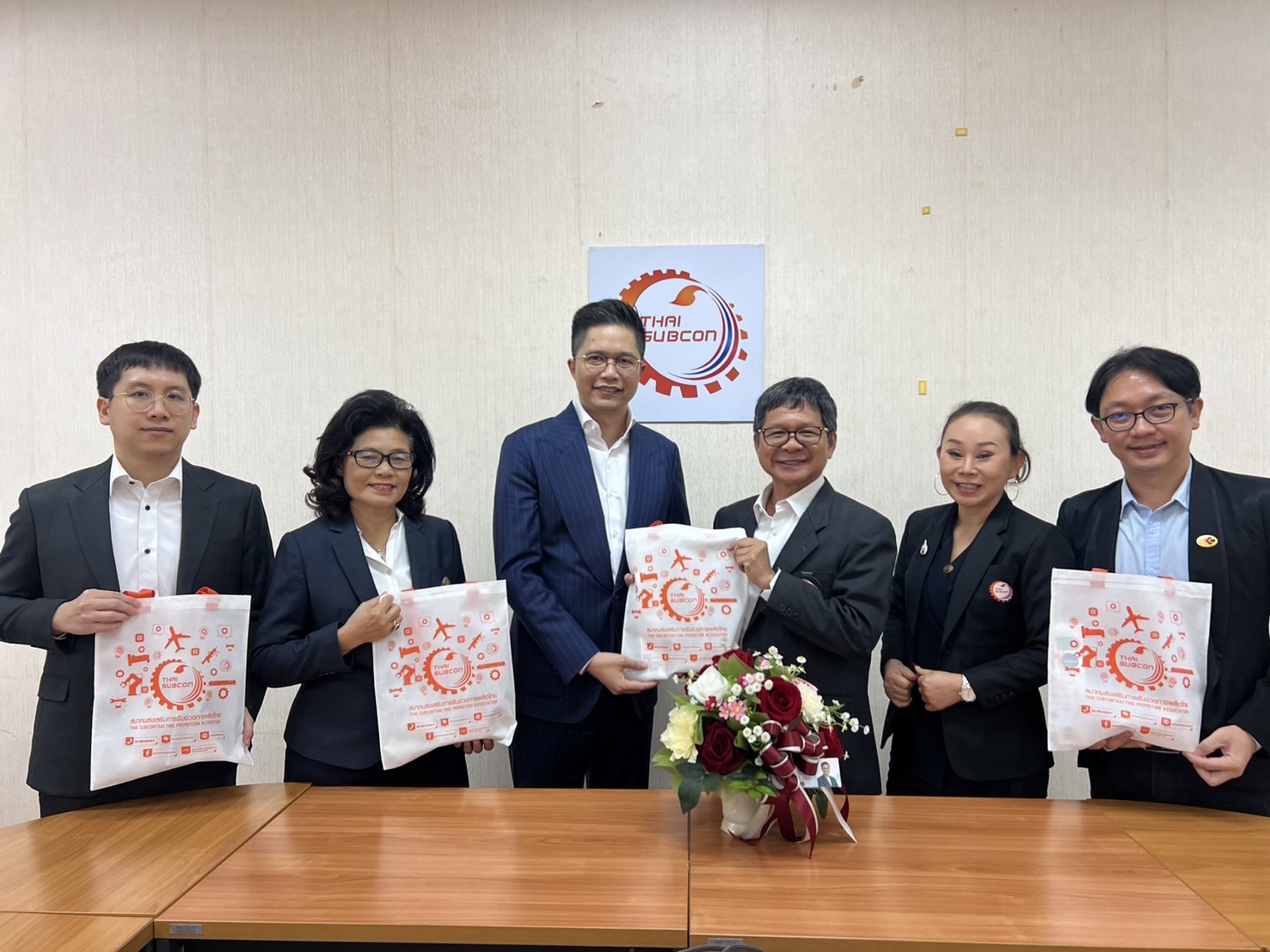 Various partner agencies of the association would like to meet to congratulate them on accepting the position of new President of THAI SUBCON Association.